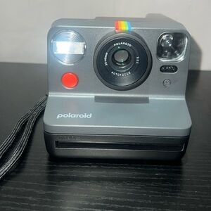 Polaroid Now Generation 2 i-Type Instant Camera